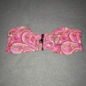 Super cute H&M bikini top!💕